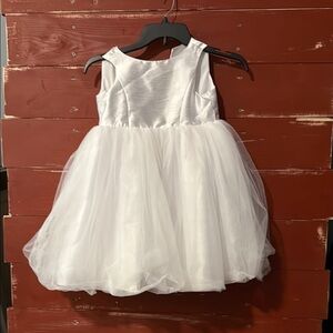 Elegant White Tulle Dress